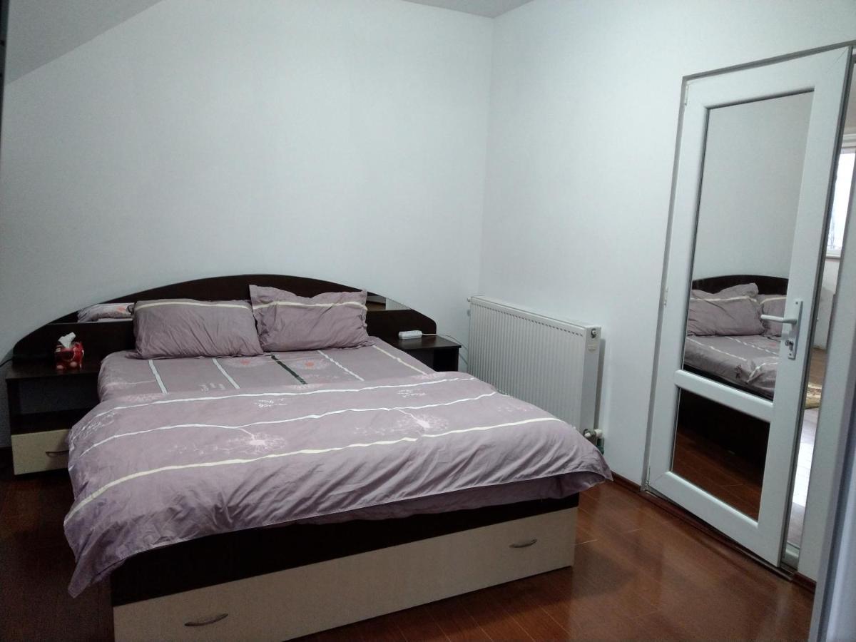 Apartament 5 Camere Cu Balcon Costinesti Plaja 5 Minute Nucilor 6 Exterior foto